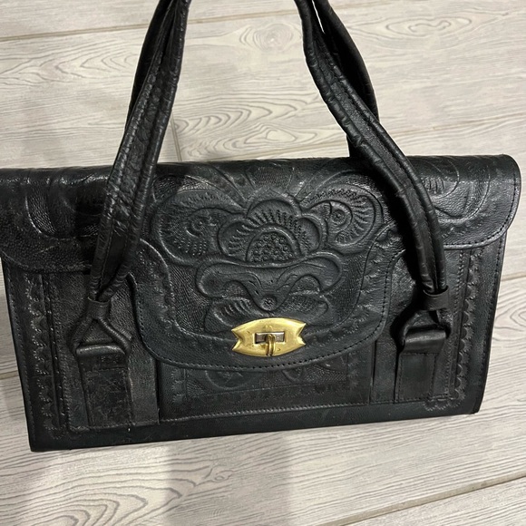 Flores’ Bags 1950s Vintage Western Tooled Black Leather Handbag - Picture 1 of 17